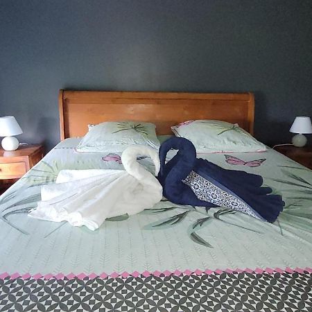 Chambre Privee Dans Maison Le Tampon Exteriér fotografie